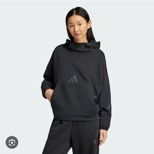 Adidas Black Women's Z.N.E. Hoodie JE7860  Size XS